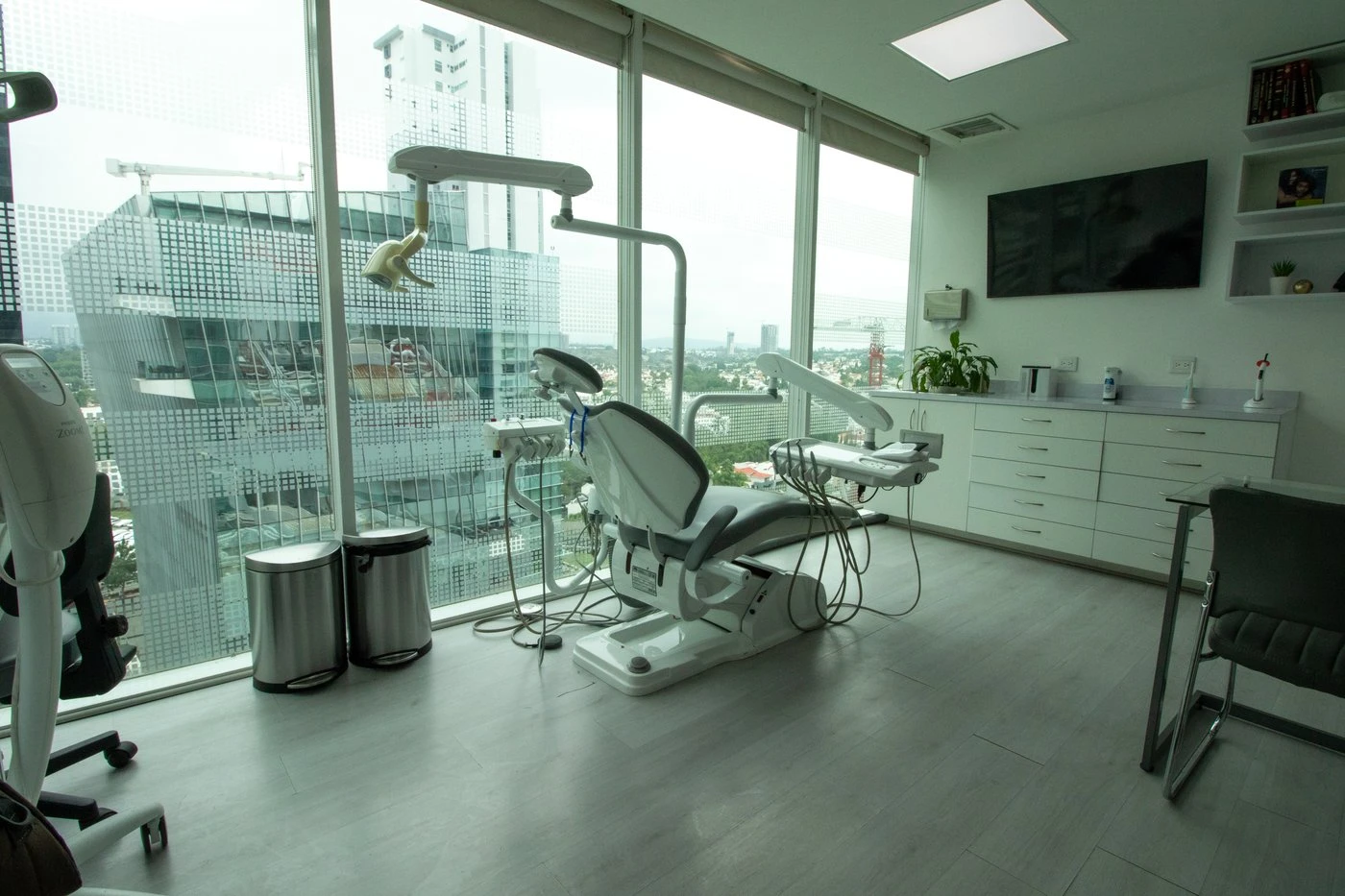 Surgical Dental Suite
